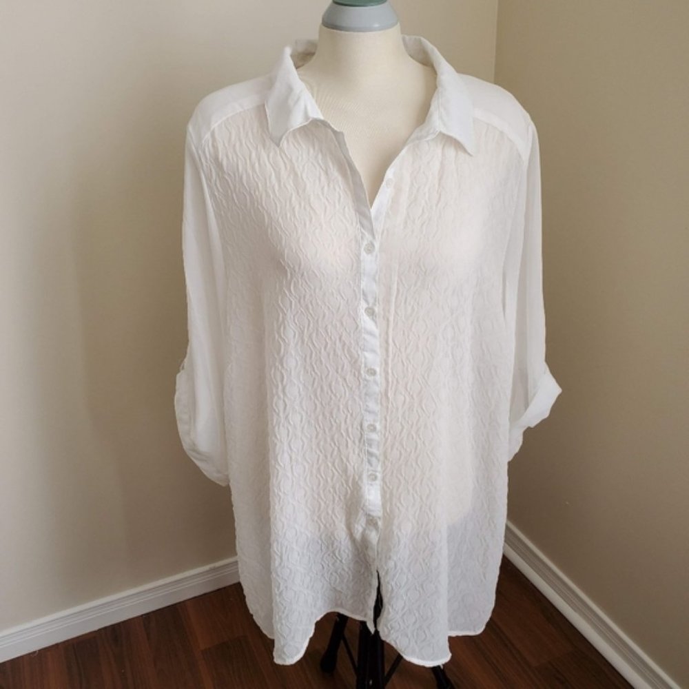 Penningtons White Button Down Light Sheer Tunic 3X
